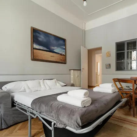 דירה Guesthost - Spacious X6 Steps From Mm4 *