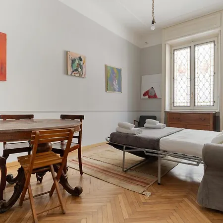 Apartment Guesthost - Spacious X6 Steps From Mm4 Mailand